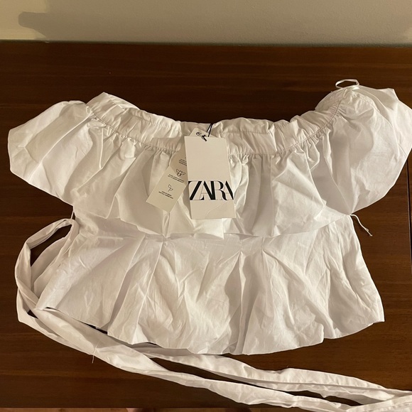 Zara Ruffled Top - Picture 7 of 9